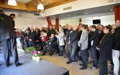 Notre président reçoit les insignes de chevalier de l’Ordre National du Mérite